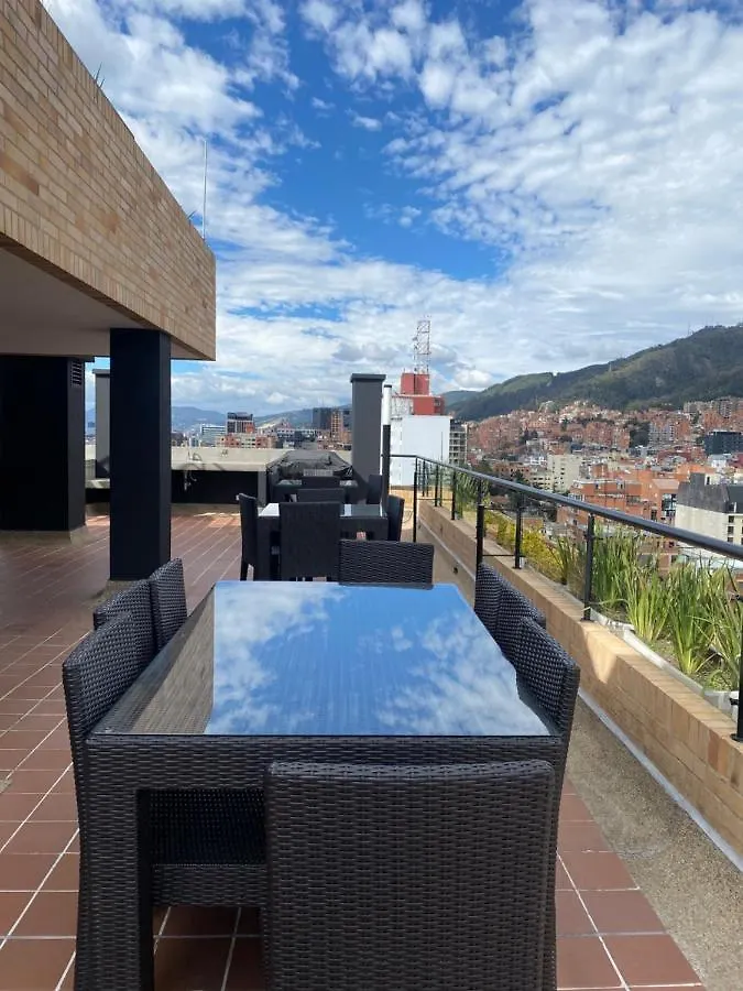 Iluminacion Vista Comodidad Wifi Y Seguridad Bogotá Apartamento